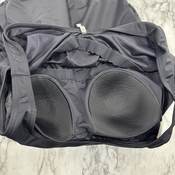 Lands End Tugless Tank Swimsuit 22W Black Low Leg One Piece Bathing - Picture 8 of 10